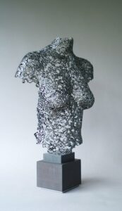 Скульптуры, нарисованные проволокой
