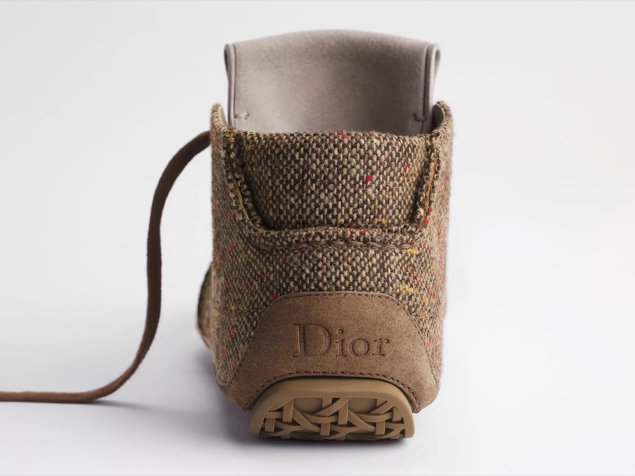 Пятка Dior Roadie с тиснением и округлой подошвой